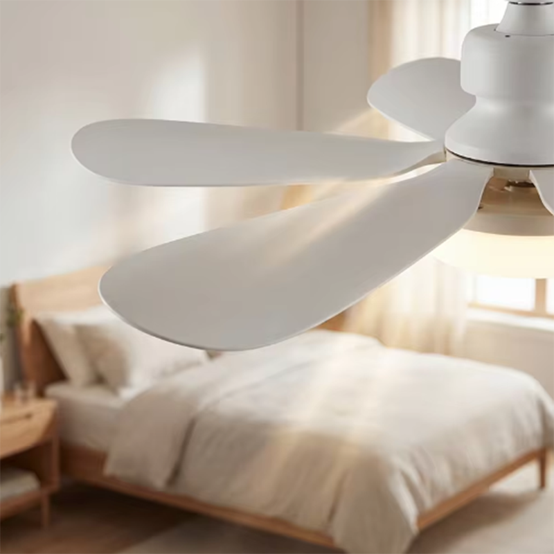 2026 E27 LEDシーリングファンライト調光可能色温度 - Smart Ceiling Fan のレビューと価格
